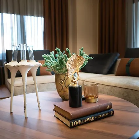 Luxus-apartment 2br, Klima, Netflix, 700m Lägenhet Alanya