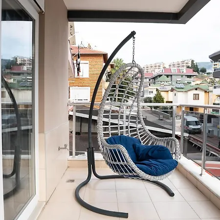 Luxus-apartment 2br, Klima, Netflix, 700m Lägenhet