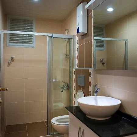 Luxus-apartment 2br, Klima, Netflix, 700m Alanya
